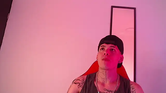 Snapshot of Anhonymus_ chatting on September 14, 2025, 4:13 am Anhonymus  online show from September 14, 2025, 4:13 am