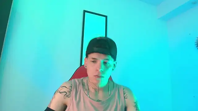 Snapshot of Anhonymus_ chatting on September 19, 2025, 3:54 am Anhonymus  online show from September 19, 2025, 3:54 am