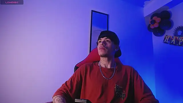 Snapshot of Anhonymus_ chatting on October 13, 2025, 3:41 am Anhonymus  online show from October 13, 2025, 3:41 am