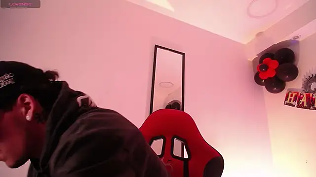 Snapshot of Anhonymus_ chatting on October 12, 2025, 3:52 am Anhonymus  online show from October 12, 2025, 3:52 am