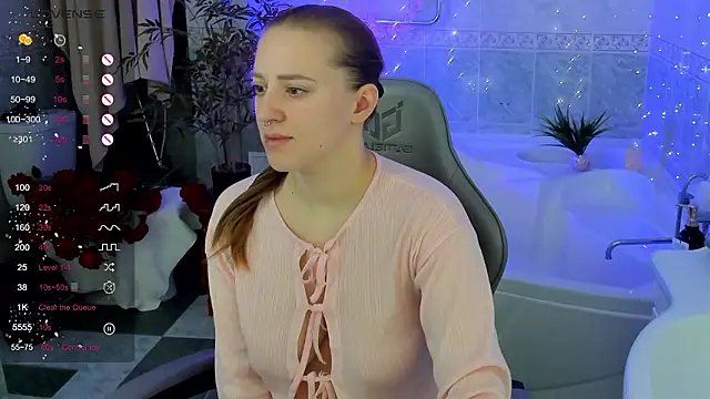 Snapshot of Alice_Cire chatting on February 19, 2026, 2:41 am Alice Cire online show from February 19, 2026, 2:41 am