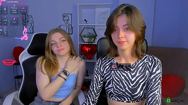 Snapshot of kitniss_dreamy chatting on October 17, 2025, 7:48 pm kitniss dreamy online show from October 17, 2025, 7:48 pm