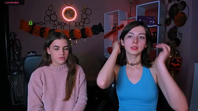 Snapshot of kitniss_dreamy chatting on October 27, 2025, 1:23 pm kitniss dreamy online show from October 27, 2025, 1:23 pm