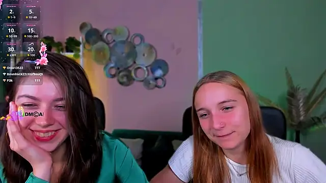 Snapshot of kitniss_dreamy chatting on September 24, 2025, 7:42 pm kitniss dreamy online show from September 24, 2025, 7:42 pm