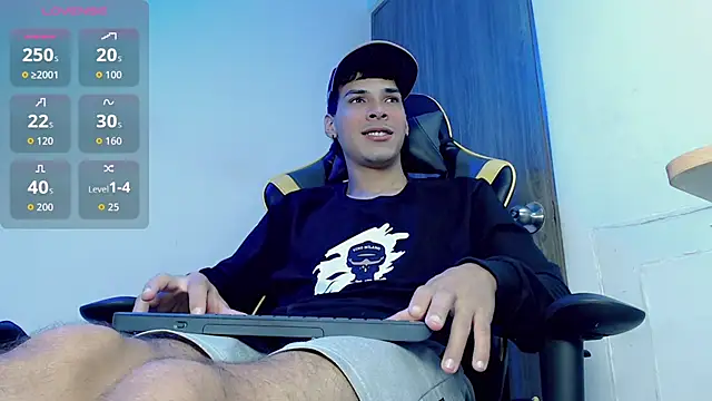 Snapshot of yankees_ chatting on September 29, 2025, 1:17 pm yankees online show from September 29, 2025, 1:17 pm