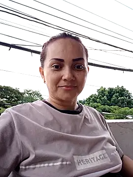 Snapshot of Amanda39 chatting on October 18, 2025, 10:12 pm Amanda39 online show from October 18, 2025, 10:12 pm