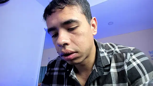 Snapshot of Muscle_Scott chatting on February 23, 2026, 1:23 pm Muscle Scott online show from February 23, 2026, 1:23 pm