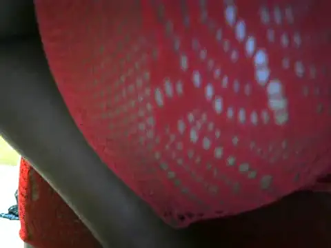 Snapshot of Sweetblcklips chatting on October 24, 2025, 11:31 am Sweetblcklips online show from October 24, 2025, 11:31 am