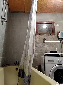 Snapshot of frederic198 chatting on November 1, 2025, 7:41 pm frederic198 online show from November 1, 2025, 7:41 pm