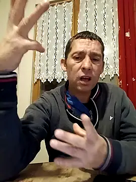 Snapshot of frederic198 chatting on October 2, 2025, 7:17 pm frederic198 online show from October 2, 2025, 7:17 pm