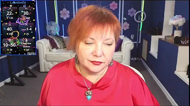 Kira Kenett online show from October 1, 2025, 6:18 am