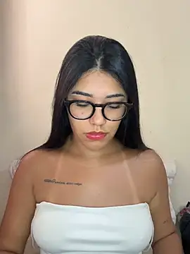 Alexa69xx online show from March 12, 2026, 4:44 pm