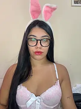 Alexa69xx online show from April 1, 2026, 5:43 pm