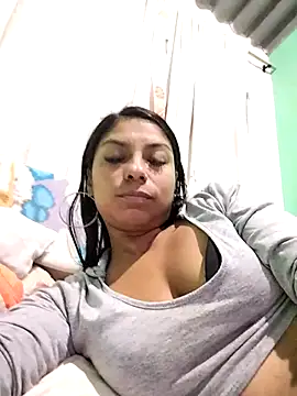 AnggelicaSwan21 online show from November 25, 2025, 1:06 am