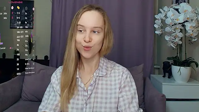 SoonMoor online show from March 1, 2026, 6:52 pm