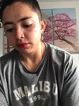 Snapshot of Paris_11 chatting on September 25, 2025, 1:06 pm Paris 11 online show from September 25, 2025, 1:06 pm