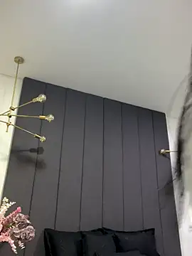 Snapshot of TiffanyyLam chatting on October 11, 2025, 11:33 am TiffanyyLam online show from October 11, 2025, 11:33 am