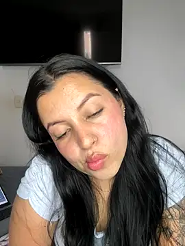 Emma 2903 online show from September 20, 2025, 10:15 pm