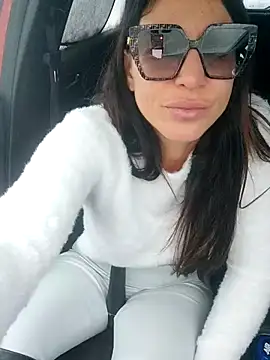 sexy7883 online show from February 14, 2025, 3:58 pm