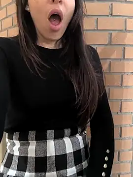 sexy7883 online show from March 11, 2025, 7:14 am