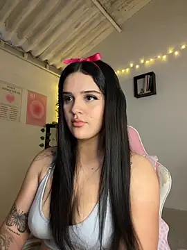 Danna 521 online show from September 8, 2025, 2:49 pm