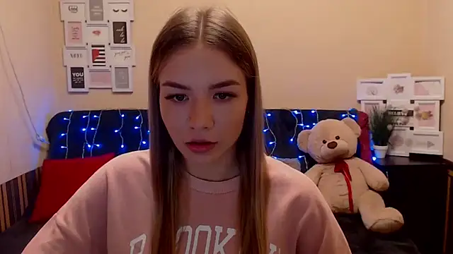 Snapshot of aSingleOne chatting on February 6, 2026, 11:12 pm aSingleOne online show from February 6, 2026, 11:12 pm