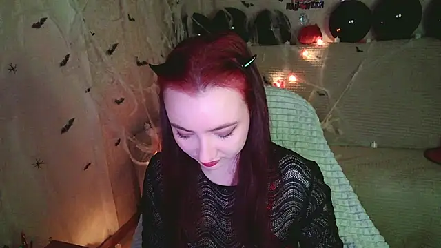 Micky Wood online show from October 29, 2025, 3:33 pm