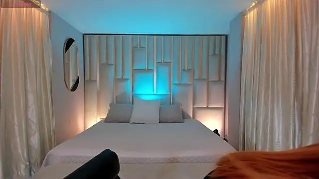 Snapshot of BrendaKoleman_ chatting on October 25, 2025, 4:33 am BrendaKoleman  online show from October 25, 2025, 4:33 am