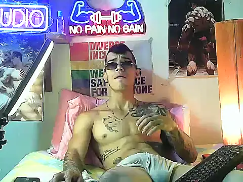 Strongcockfitness online show from September 22, 2025, 11:22 pm