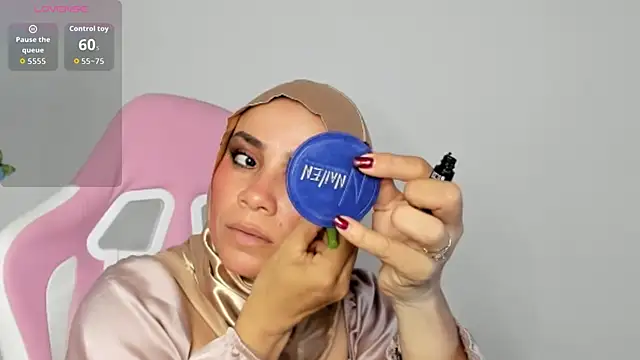 Snapshot of dalila_kemur chatting on October 6, 2025, 9:37 pm dalila kemur online show from October 6, 2025, 9:37 pm