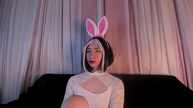 Charlottee slave online show from October 8, 2025, 2:35 am