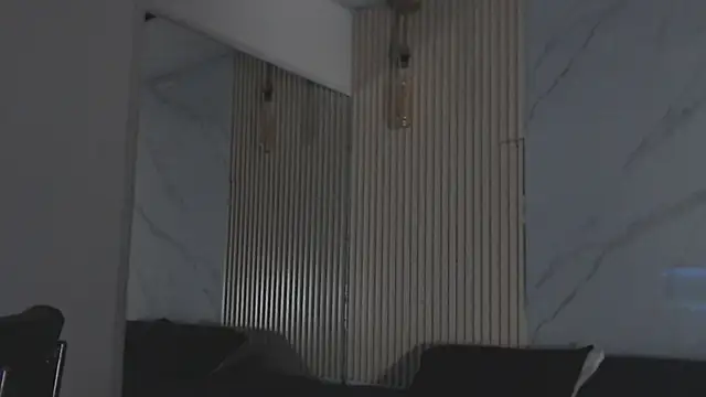 enzo steel online show from October 6, 2025, 1:12 pm