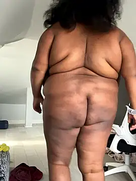 bunbun420247 online show from January 14, 2026, 3:04 pm