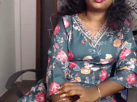 Snapshot of Zellybean_telugu chatting on October 4, 2025, 8:27 am Zellybean telugu online show from October 4, 2025, 8:27 am