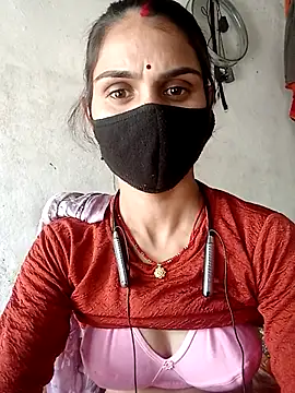 Nishaa ji online show from December 15, 2025, 7:47 am