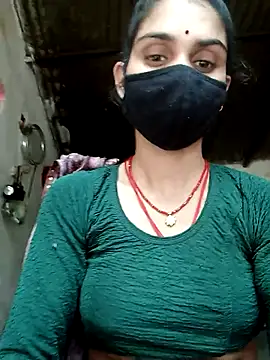 Snapshot of Nishaa_ji chatting on October 12, 2025, 7:10 am Nishaa ji online show from October 12, 2025, 7:10 am