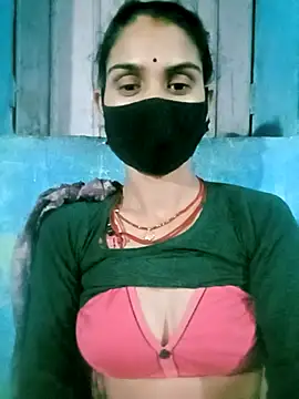 Snapshot of Nishaa_ji chatting on September 28, 2025, 10:17 pm Nishaa ji online show from September 28, 2025, 10:17 pm