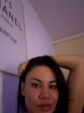 SweetMeiiii online show from October 9, 2025, 7:58 pm