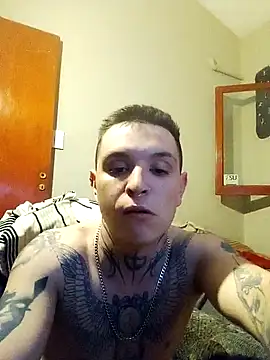 Lutz23cm online show from September 14, 2025, 4:13 am