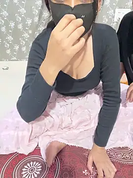 Sex Queen aaraya online show from April 26, 2026, 2:25 pm