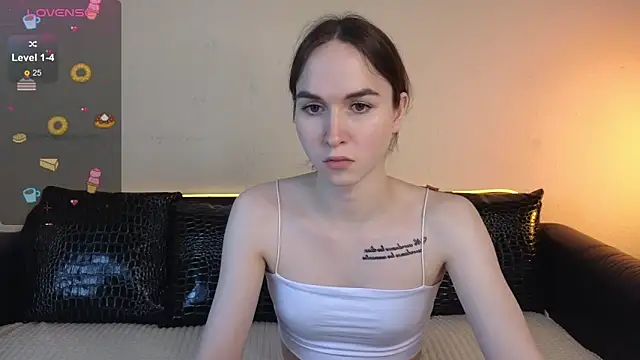 Snapshot of Angeel_Kate chatting on September 30, 2025, 5:46 am Angeel Kate online show from September 30, 2025, 5:46 am