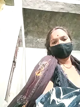 suhani sharmj online show from December 18, 2025, 10:46 pm