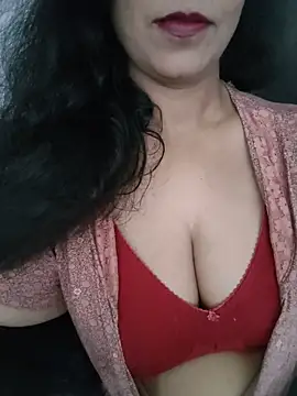 Snapshot of Deepa_Sharma143 chatting on June 26, 2026, 2:17 am Deepa Sharma143 online show from June 26, 2026, 2:17 am
