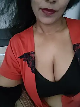 Deepa Sharma143 online show from May 28, 2026, 1:46 am