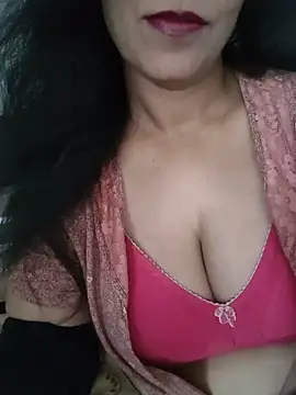 Deepa Sharma143 online show from June 2, 2026, 1:38 am