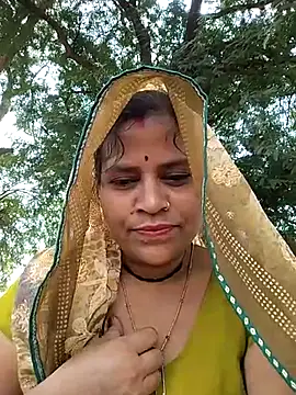 Snapshot of Hot_babli54 chatting on October 21, 2025, 6:13 am Hot babli54 online show from October 21, 2025, 6:13 am