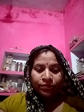 Snapshot of Hot_babli54 chatting on September 29, 2025, 4:45 pm Hot babli54 online show from September 29, 2025, 4:45 pm