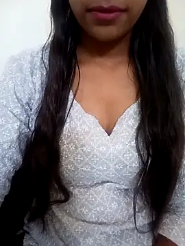 Cute-Priyanshi online show from September 16, 2025, 4:02 am