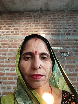 Snapshot of Hot_liya54 chatting on October 12, 2025, 11:22 am Hot liya54 online show from October 12, 2025, 11:22 am