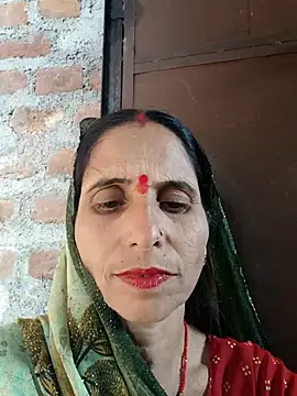 Snapshot of Hot_liya54 chatting on October 4, 2025, 6:04 am Hot liya54 online show from October 4, 2025, 6:04 am